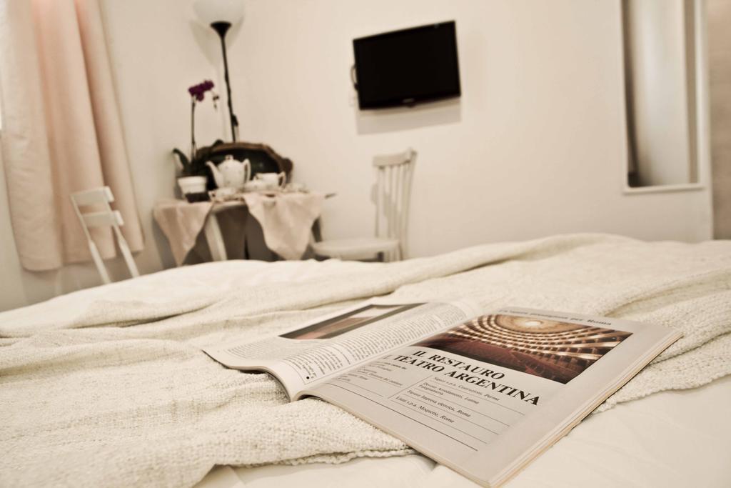 Bed and Breakfast Sottosoprasannio à Rome Chambre photo